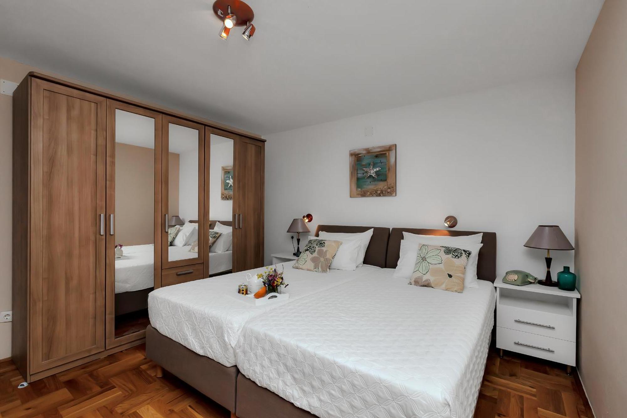 Villa Ana Podgora Esterno foto